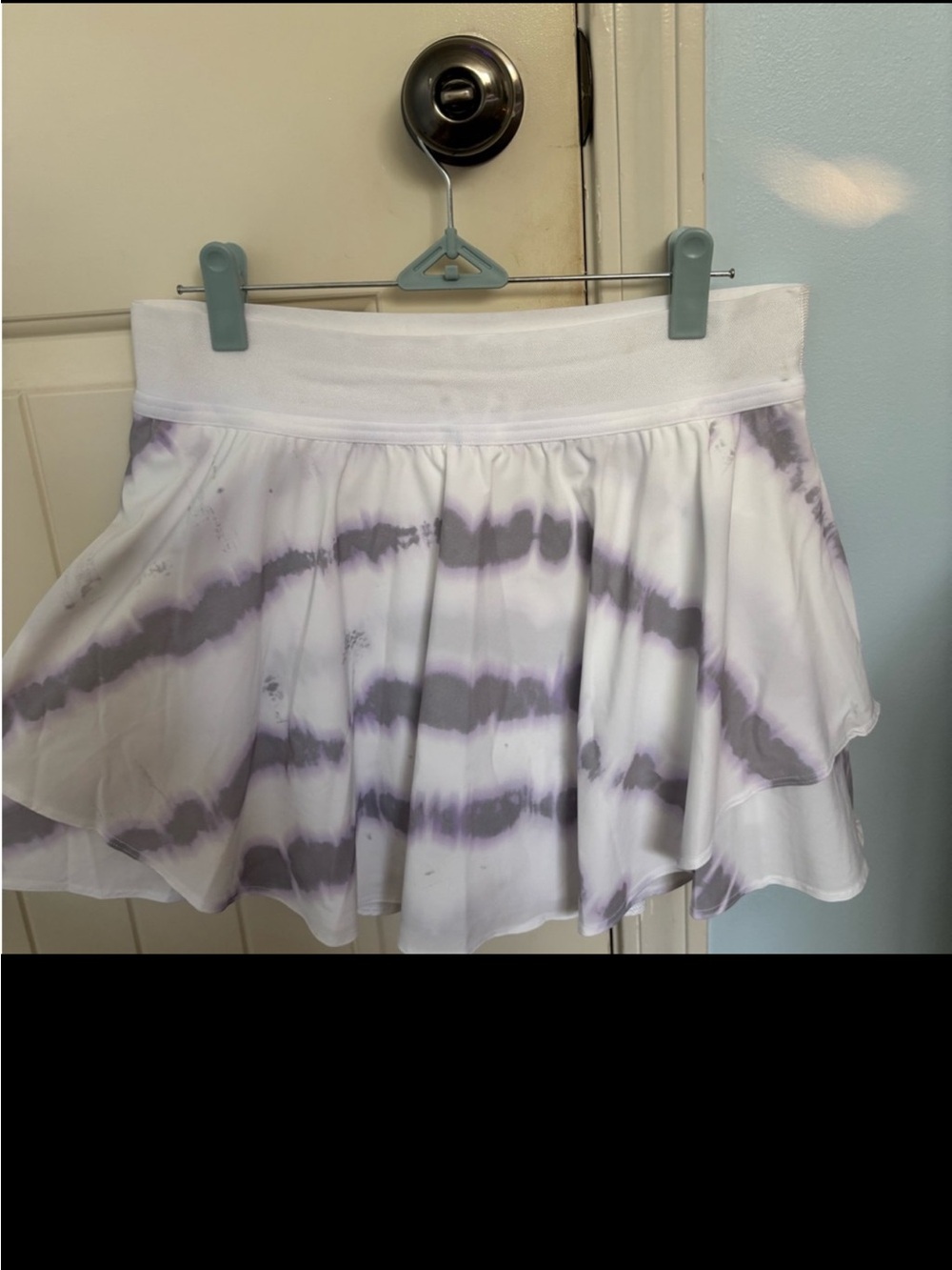 Lululemon Court Rival skirt - Picture 3 of 6